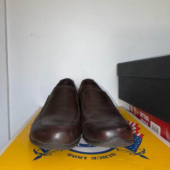 Eurostep loafers size 9.5M - Picture 2 of 5